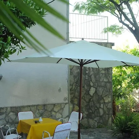 In Pitoresque Village *